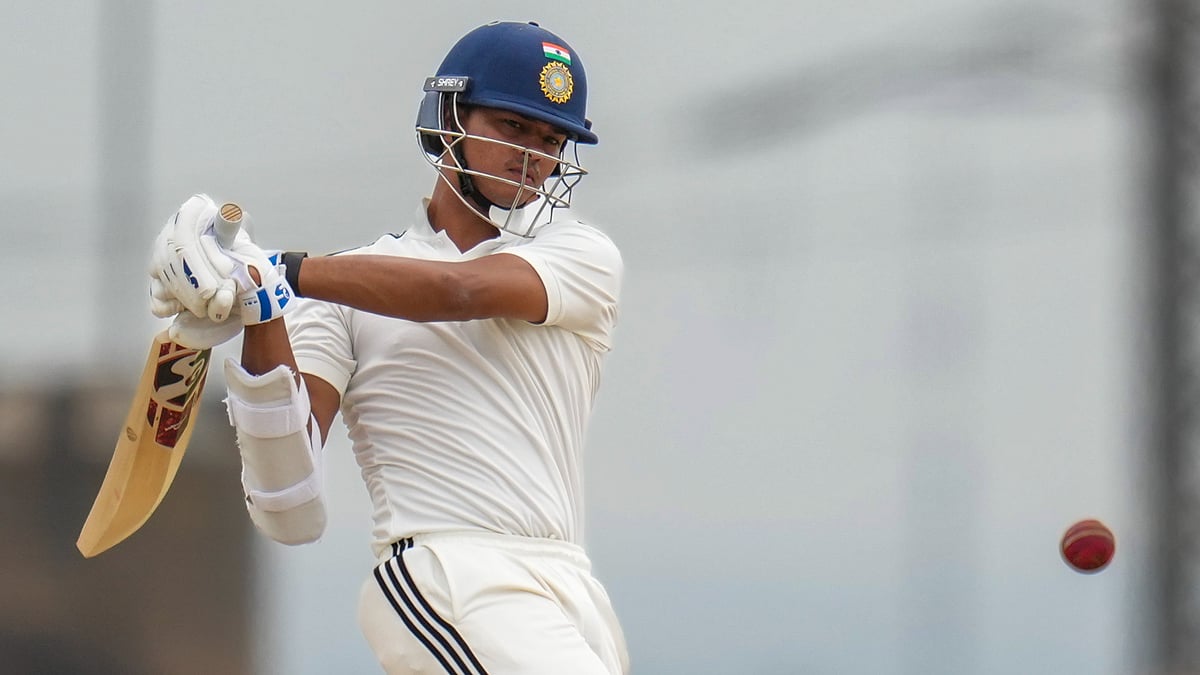 PTI/Shailendra Bhojak : West Zone's Yashasvi Jaiswal plays a shot on the final day of the Duleep Trophy 2025 first semifinal cricket match between Central Zone and West Zone, at BCCI Centre of Excellence ground, in Bengaluru, Karnataka, Sunday, Sept. 7, 2025.