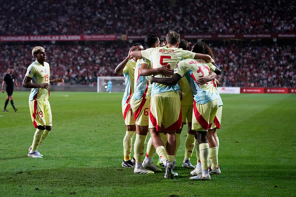 2026 World Cup qualification Europe Turkey vs Spain match_Pedri 