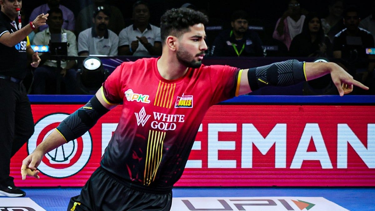 X/ProKabaddi : Bulls registered a stunning 40-33 victory over Haryana Steelers.