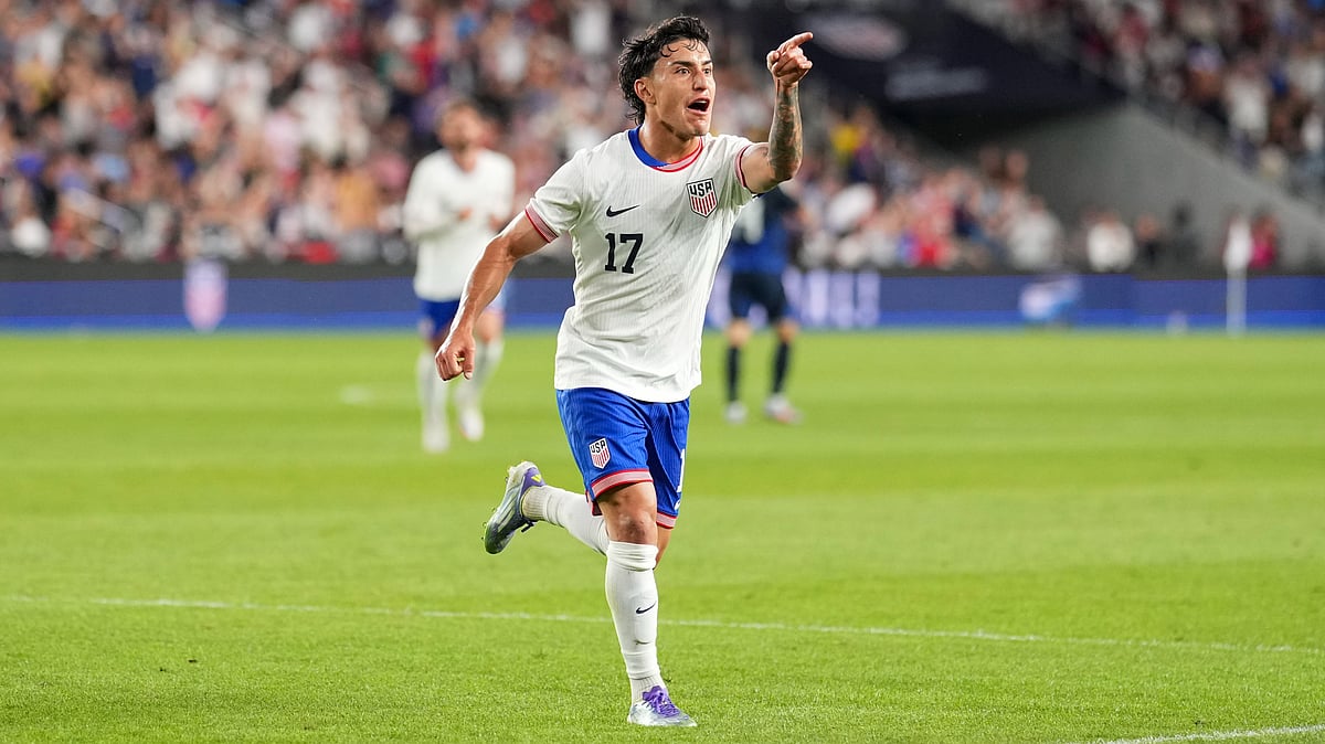 United States' Alejandro Zendejas reacts after scoring during the first half of a friendly soccer match against Japan, Tuesday, Sept. 9, 2025, in Columbus, Ohio. - | Photo: AP/Jeff Dean