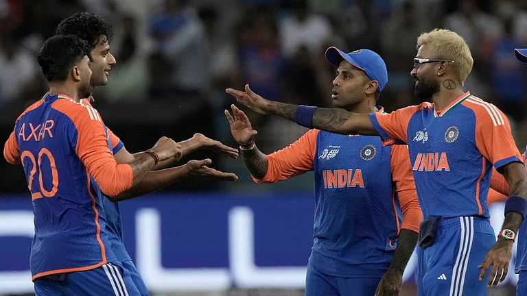India Vs UAE, Asia Cup 2025: Suryakumar Yadav Withdraws Appeal After Bizarre Run Out - AP/Fatima Shbair