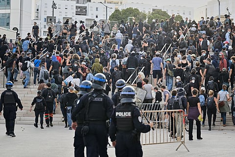 Block Everything Protest France