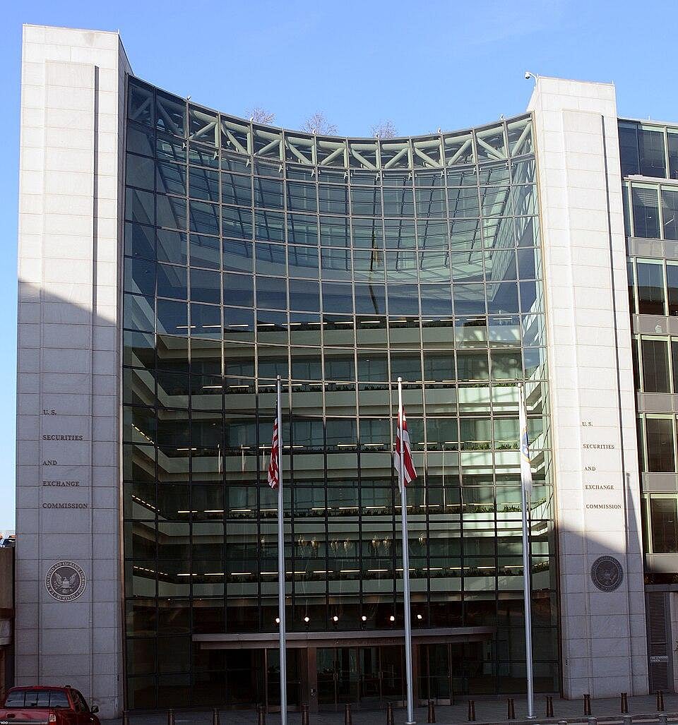 DeepSnitch Rockets To Nearly $200k As SEC Sets Out To Improve Cross-Border Regulations