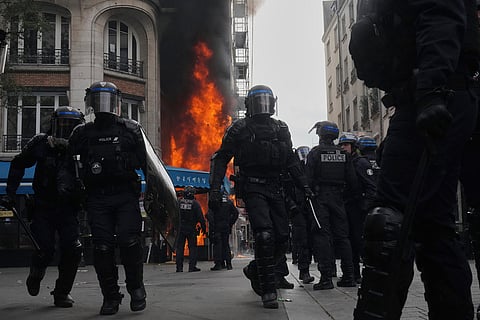 Block Everything Protest France
