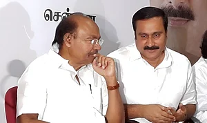 X : At the PMK state executives meeting held in Chennai, S. Ramadoss, along with Anbumani and other executives.