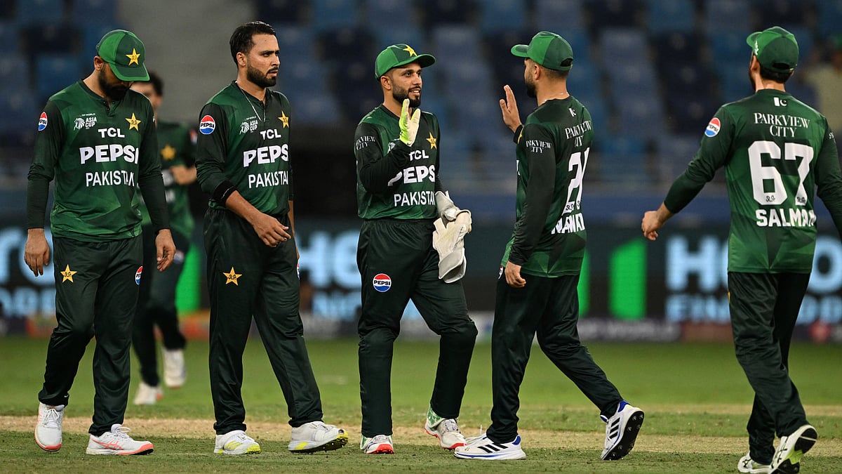 Pakistan celebrate their win over Oman at the Asia Cup 2025.