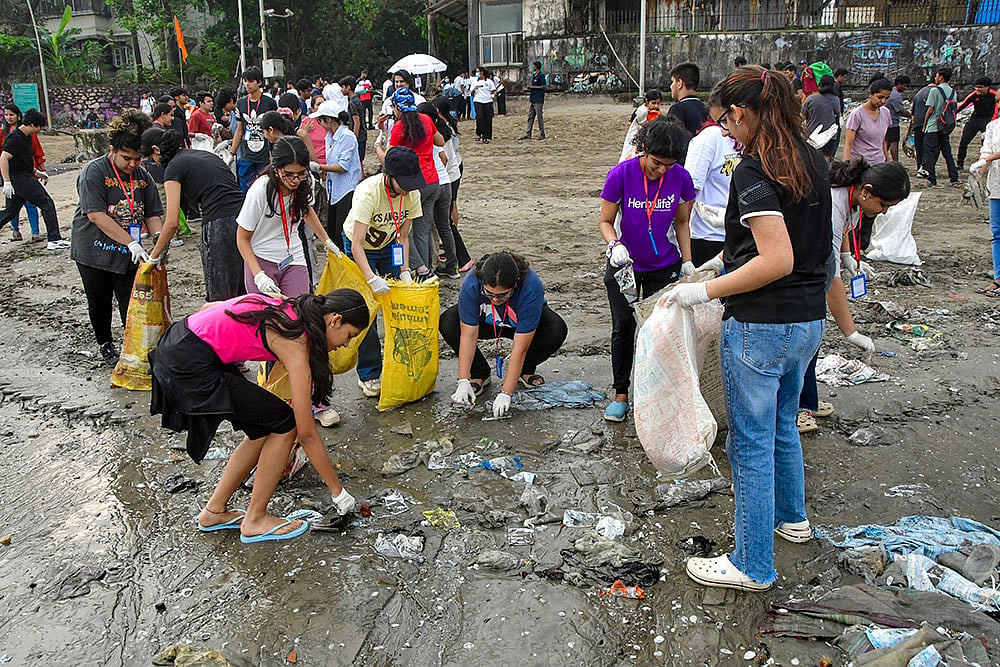 Photo: PTI : Cleanliness drive at Dadar Beach