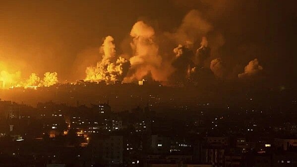 Israeli airstrike kills many in Gaza