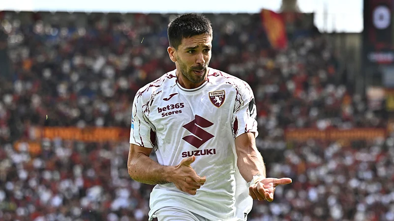 Simeone celebrates his winner for Torino