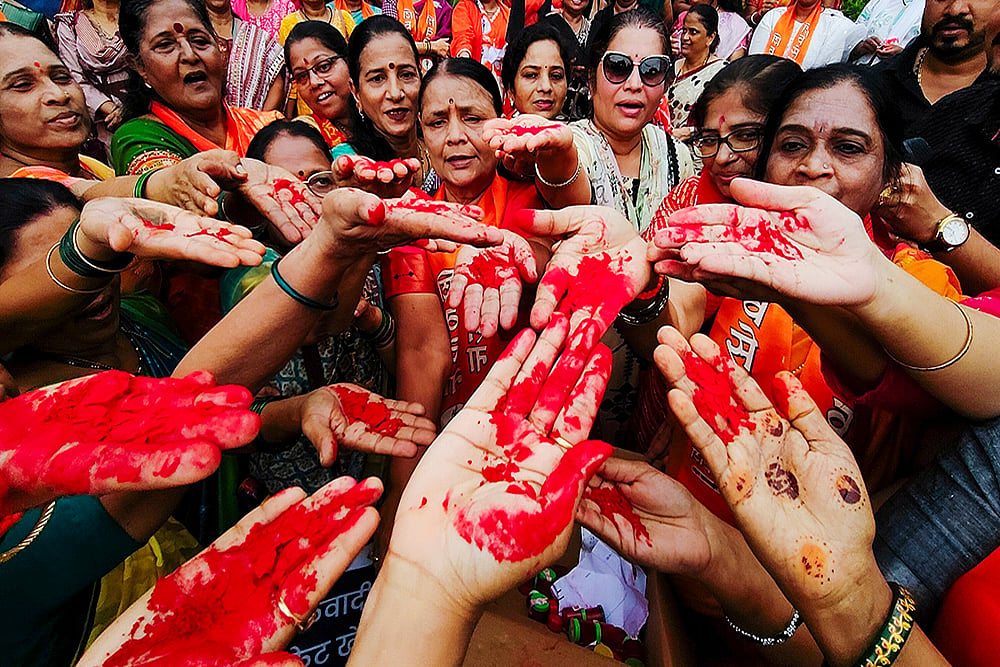 | Photo: PTI : Protest against Ind-Pak cricket match