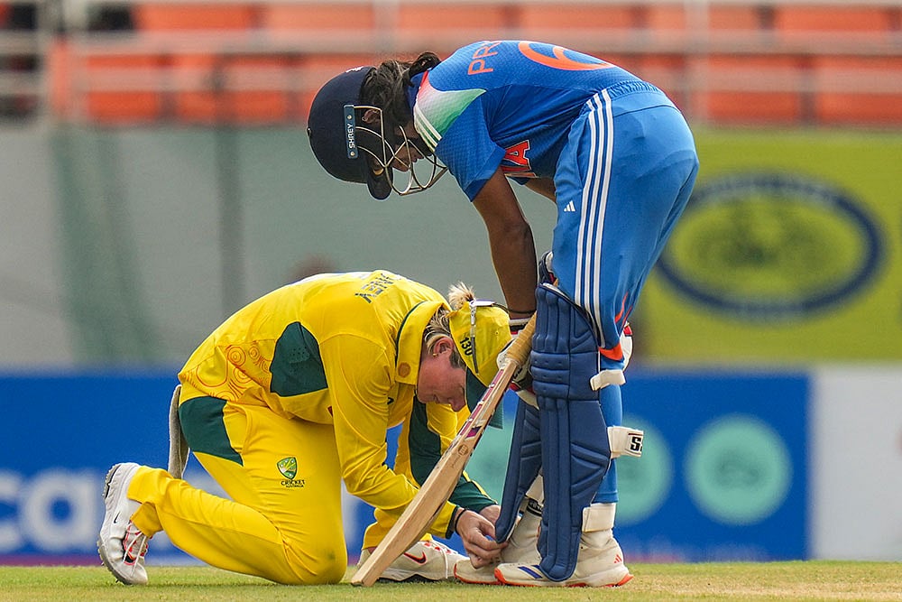 AUS W vs IND W: 1st ODI