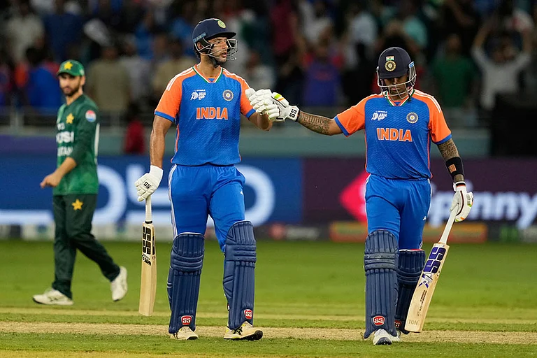 Asia Cup T20: India vs Pakistan - | Photo: AP/Altaf Qadri