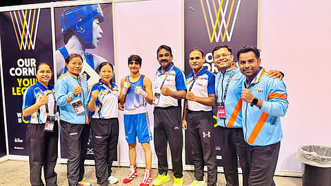 Minakshi (48kg) celebrates her Gold medal win with her coaches at World Boxing Championship 2025, Liverpool