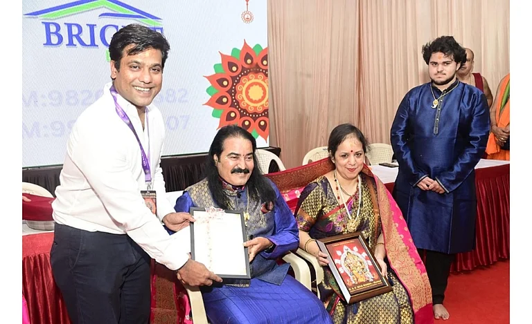 A tribute to Sitar Maestro Kochikar Devdas Pai in memeory of Raghunandan Kamath - null