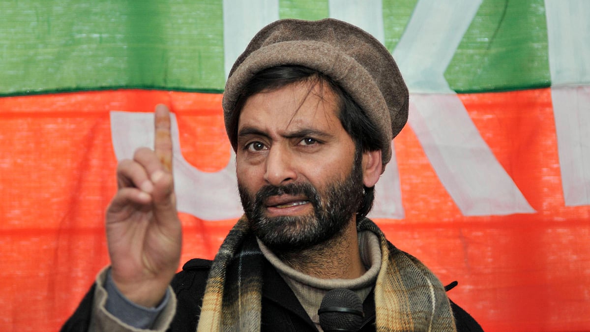 | IMAGO / Newscom World : Malik stated that the meeting with Saeed was not initiated by him independently. 