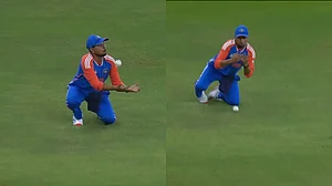 SonyLIV : Kuldeep Yadav Drops Easy Catch, Saim Ayub Survives Vs India In Asia Cup 2025 Super 4 Clash, Watch Video