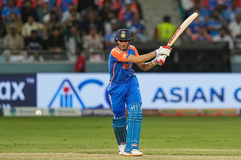Asia Cup 2025 t20 Cricket Super Four match India vs Pakistan photo_ Shubman Gill