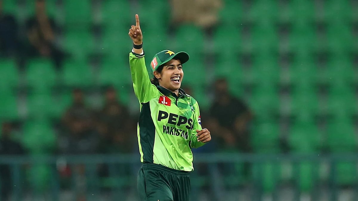 ICC : Who Is Nashra Sandhu? Spinner Who Took 6/26 Against South Africa In Lahore 2025