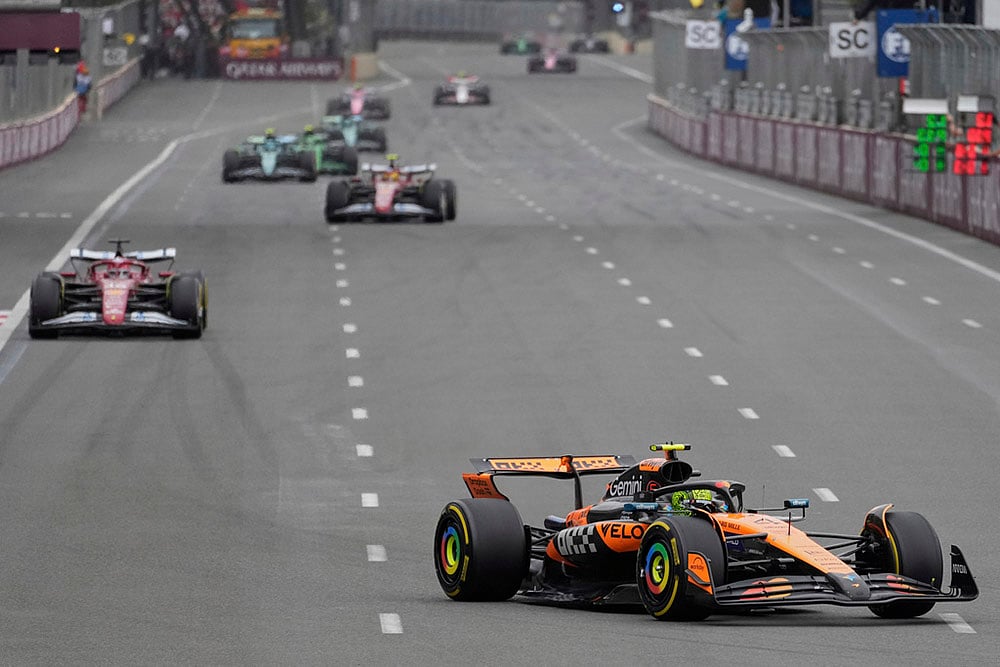 2025 Azerbaijan Formula One Grand Prix Auto race in Baku photos_Lando Norris of Britain