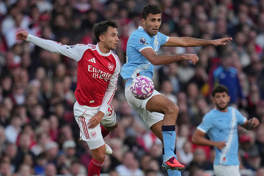 Britain soccer Premier League 2025-26 Arsenal Vs Manchester City match pics_Martin Zubimendi