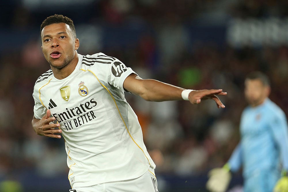 Spain soccer La Liga 2025-26 Levante UD Vs Real Madrid match pics_Kylian Mbappe