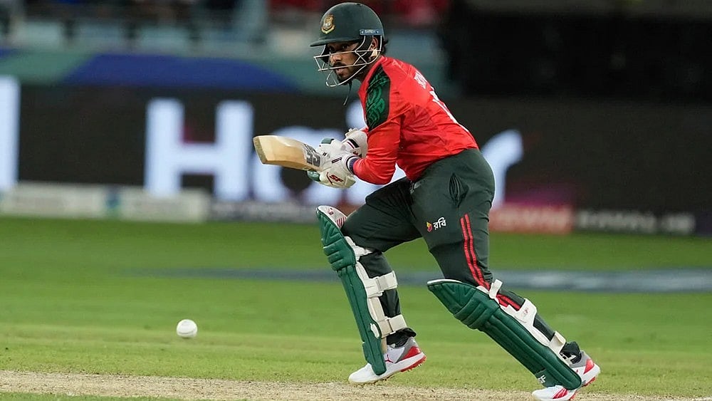 Asia Cup cricket Super 4 match India vs Bangladesh photos_Parvez Hossain Emon
