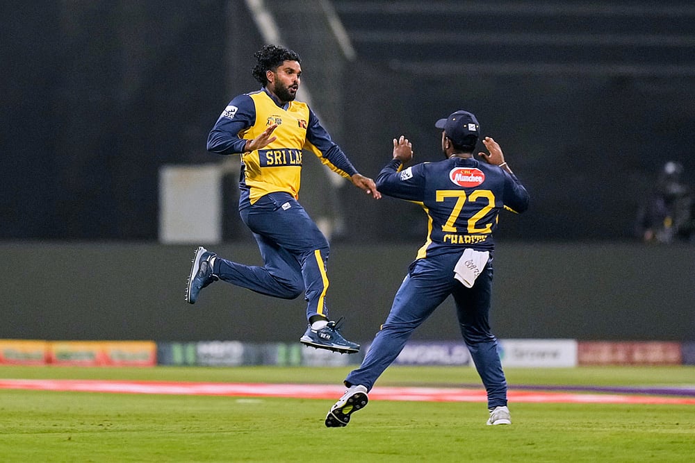 2025 Asia Cup T20 Cricket Super 4 match Pakistan vs Sri Lanka pics_Wanindu Hasaranga