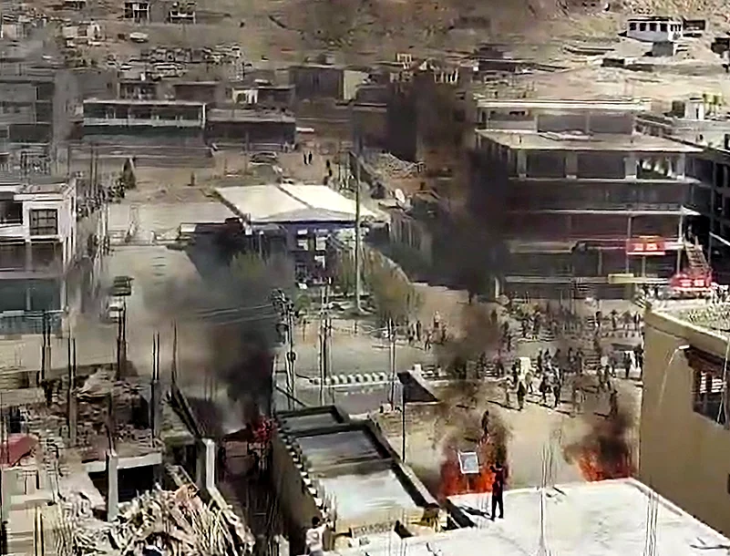 Ladakh Protestors Arson