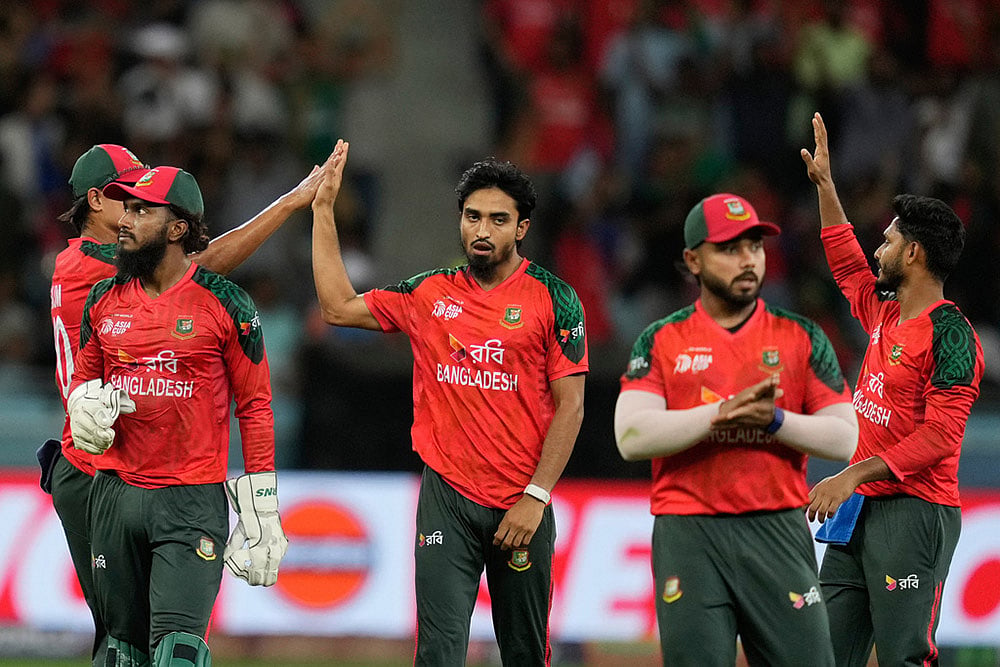 Asia Cup cricket Super 4 match India vs Bangladesh photos_Tanzim Hasan Sakib