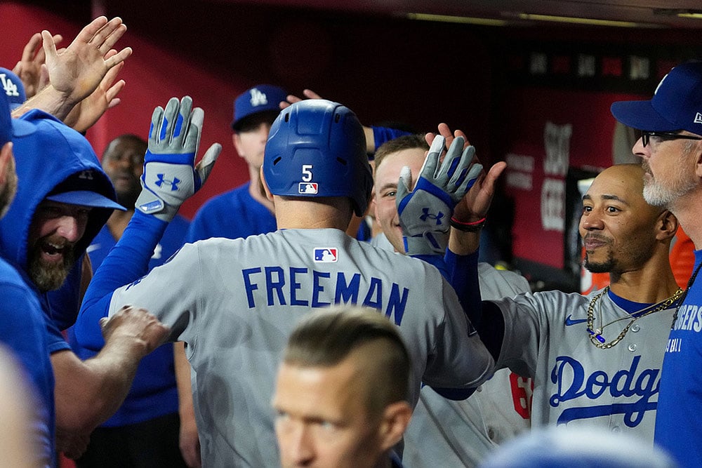 MLB NL West title match Los Angeles Dodgers vs Arizona Diamondbacks_Freddie Freeman