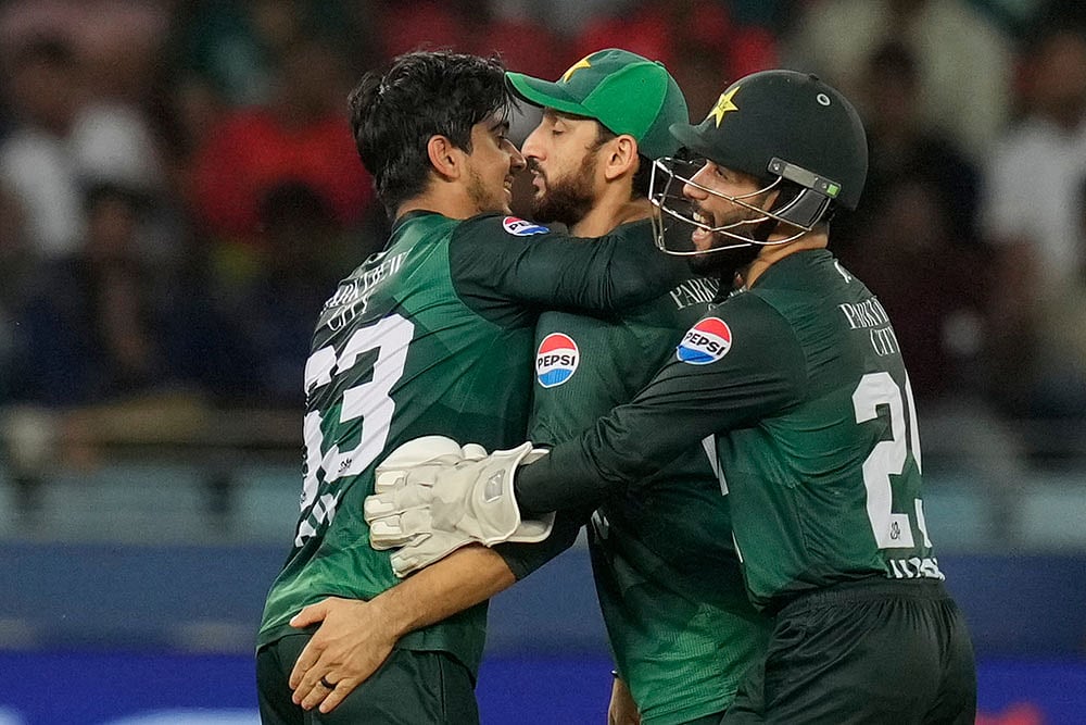 Asia Cup t20 Cricket 2025 Super Four match Pakistan vs Bangladesh_Saim Ayub