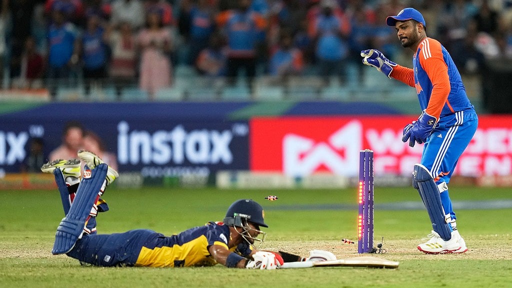 AP : Dasun Shanaka scored two runs off the last ball of the 20th over to help Sri Lanka level India's 202-run total in the final Super Four match of Asia Cup 2025.