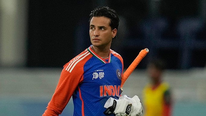 AP/Altaf Qadri : Abhishek Sharma On Brink Of Breaking Virat Kohli's Record