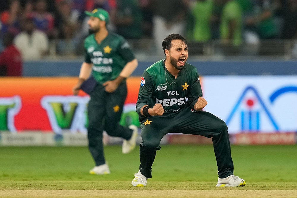 Asia cup Cricket final 2025 India vs Pakistan match photos_Faheem Ashraf 