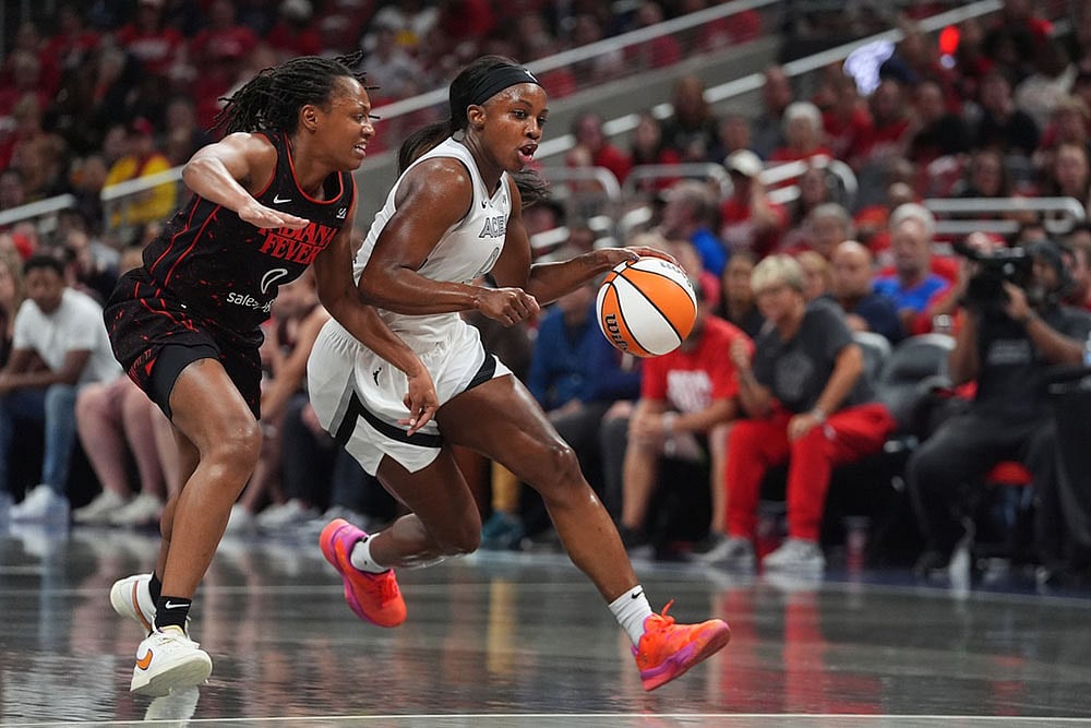 WNBA basketball playoff semifinals series game 3 Las Vegas Aces vs Indiana Fever_Jackie Young