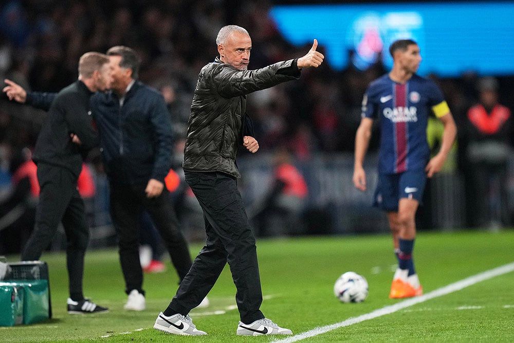 France Ligue 1 Soccer 2025-26 Paris Saint-Germain vs Auxerre: Luis Enrique