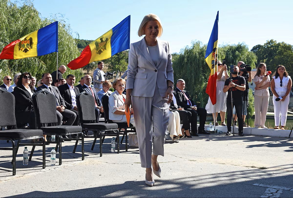 X.com : The ruling Party of Action and Solidarity (PAS), which came to power in 2021 on a pro-European platform, entered the race as the frontrunner in opinion polls.