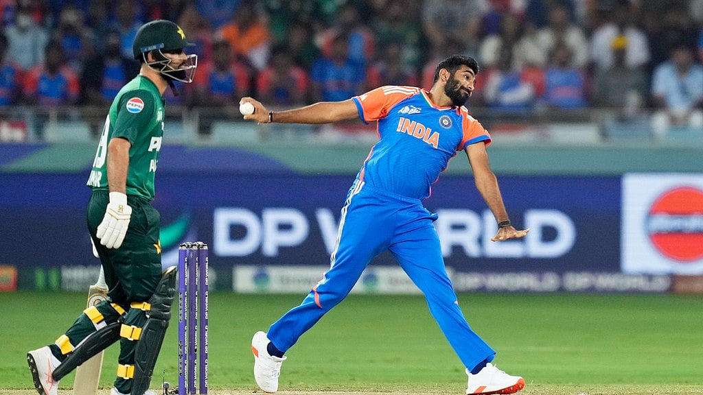 AP : India Vs Pakistan, Asia Cup Final: Jasprit Bumrah bowls in Dubai.