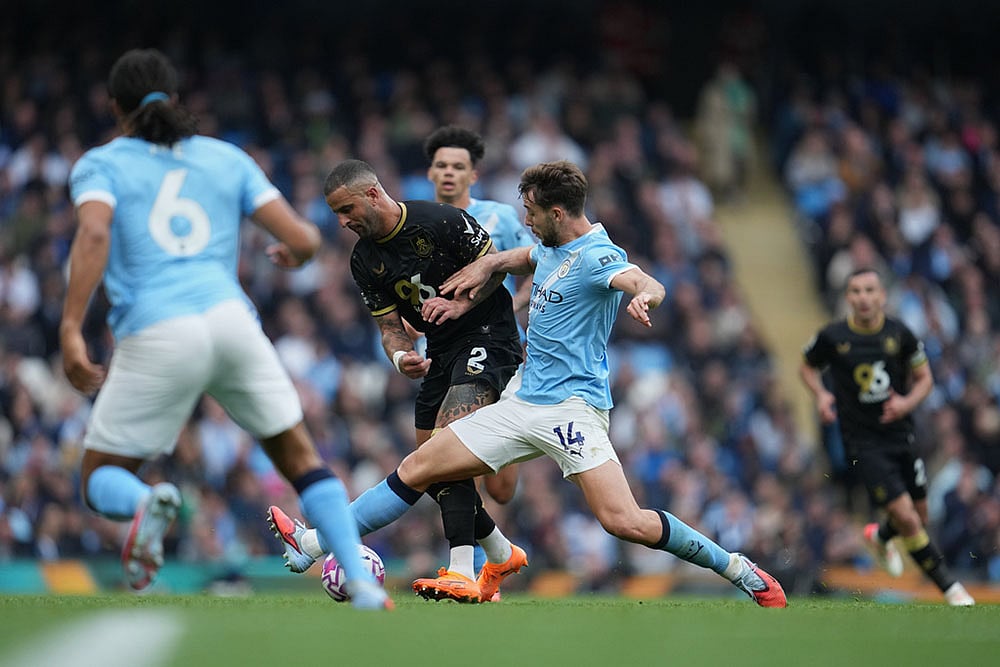 Britain soccer Premier League 2025-26 Burnley and Manchester City_Kyle Walker 