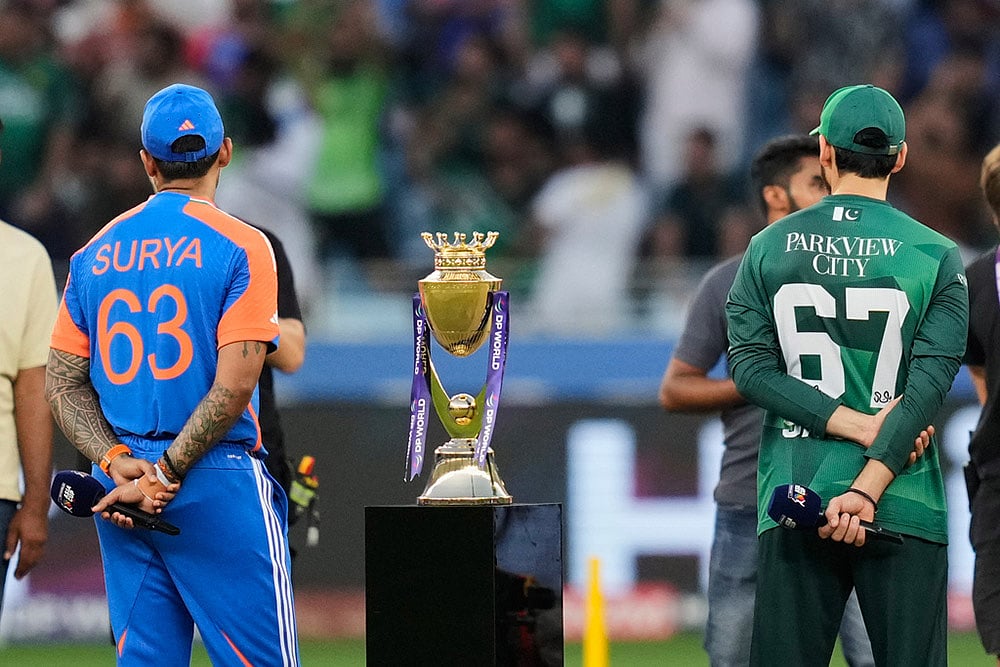 | Photo: AP/Altaf Qadri : India vs Pakistan Cricket: Asia Cup 2025 Final No Trophy Controversy