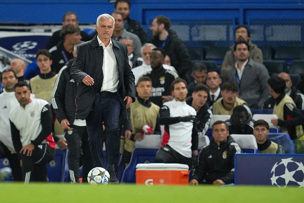 | Photo: AP/Kin Cheung : UEFA Champions League 2025-26: Chelsea vs SL Benfica 