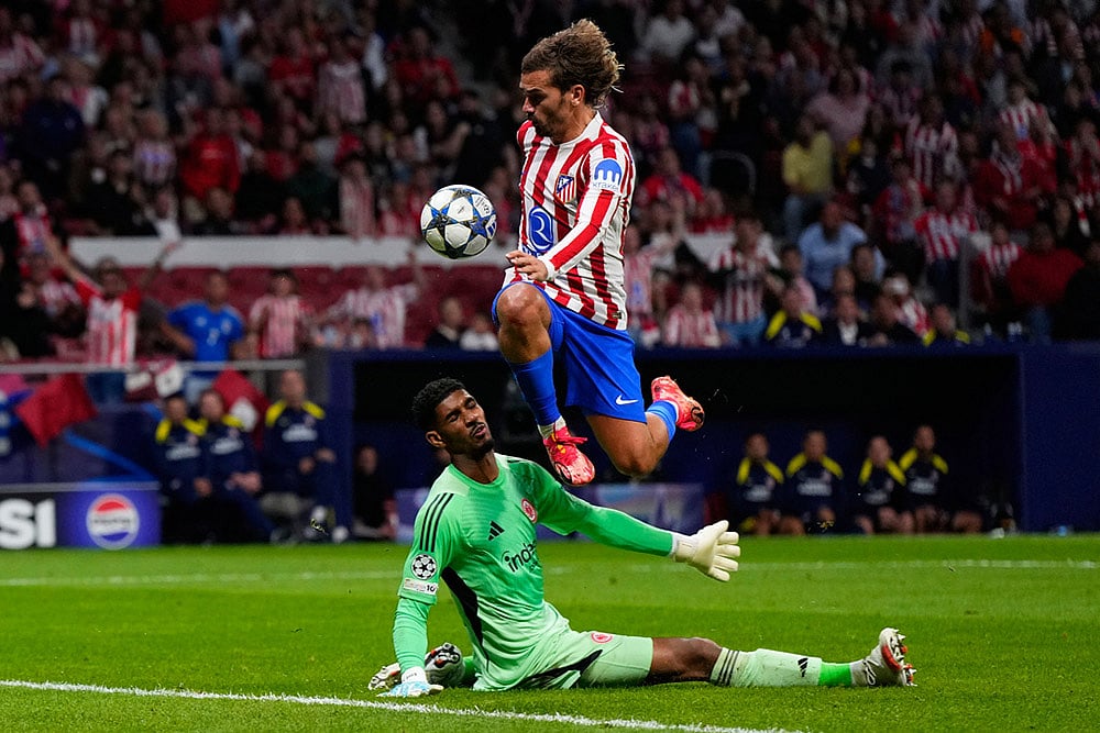 UEFA Champions League 2025-26 match Atletico Madrid vs Eintracht Frankfurt_4