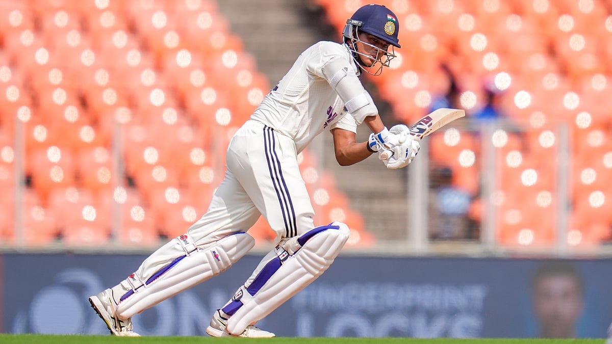 X/ BCCI : India Vs West Indies, 1st Test Day 1: Jaiswal Falls Before End Of Day's Play.