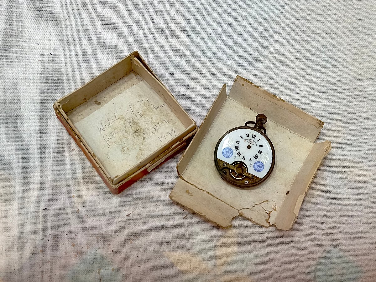 Pocketwatch of Pt. Devi Dass from Nusserhra