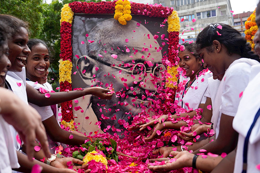 | Photo: PTI/R Senthilkumar : Gandhi Jayanti in Chennai