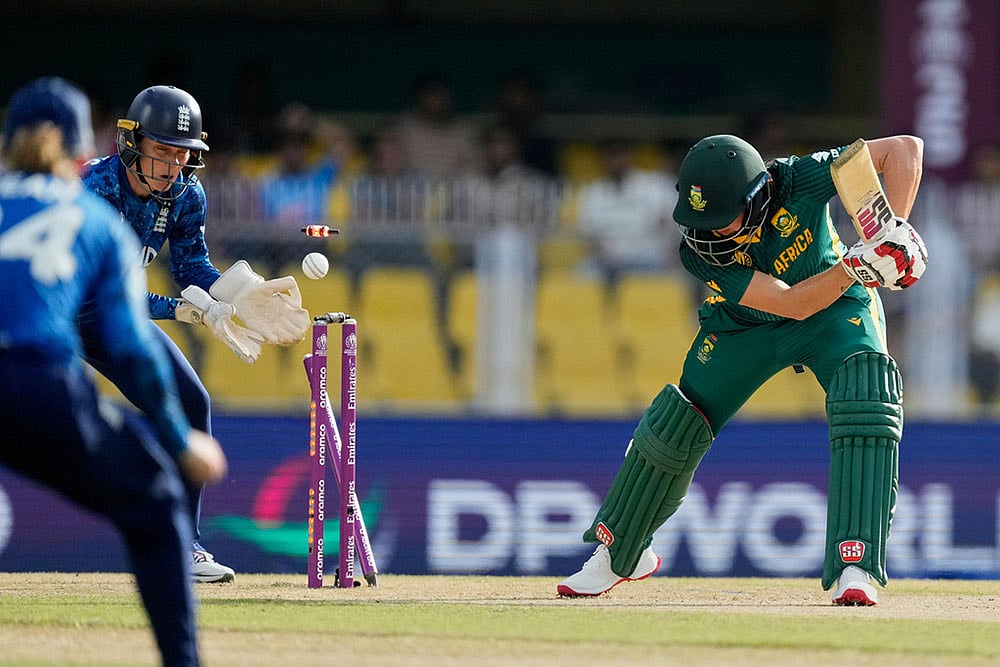 ICC Women’s ODI World Cup 2025 SA Women Vs ENG Women match photos_Linsey Smith