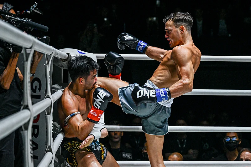 Prajanchai Vs Di Bella II highlights and recap