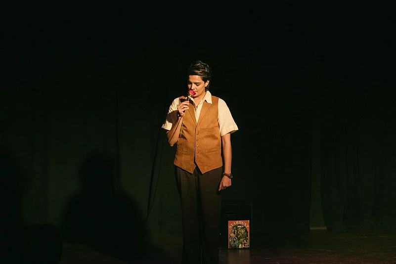 Lauren Robinson as Bindu in ‘Jhumkewali’