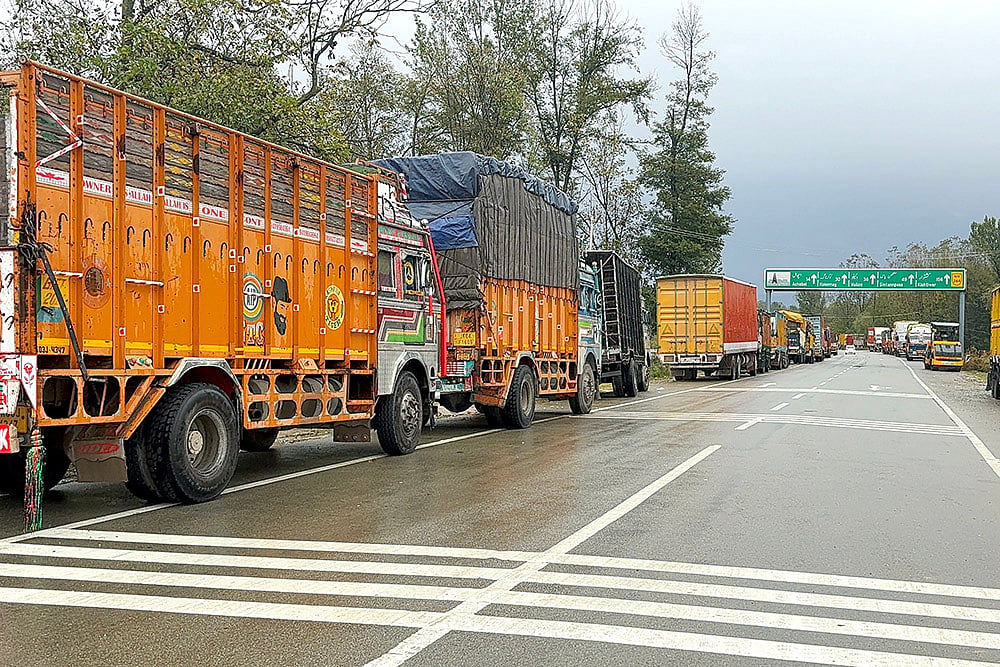 NH-44 closed