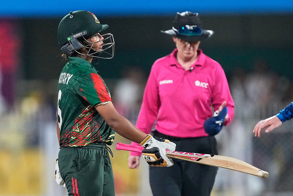 ICC Women Cricket World Cup 2025 BAN-W Vs ENG-W match_Sobhana Mostary 